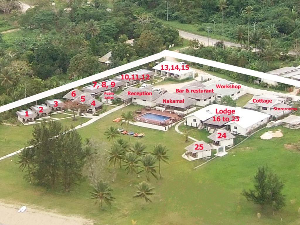 Beachfront Resort Luganville Exterior foto